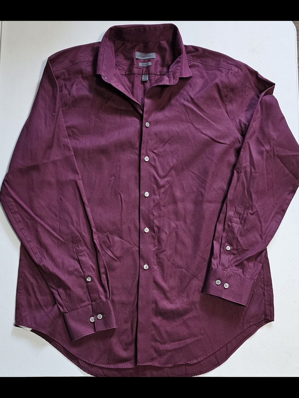 Calvin Klein Men's Deep Purple-burgandy Button-Down Dress Shirt